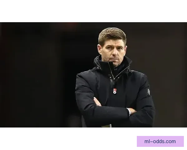 拉明怒斥裁判决定 杰拉德·马丁解围未被罚红引发激烈争议